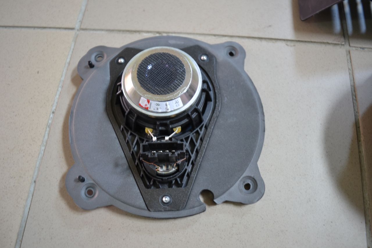 Dynaudio volkswagen 1q0035454d